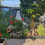 Garden * Sorrento